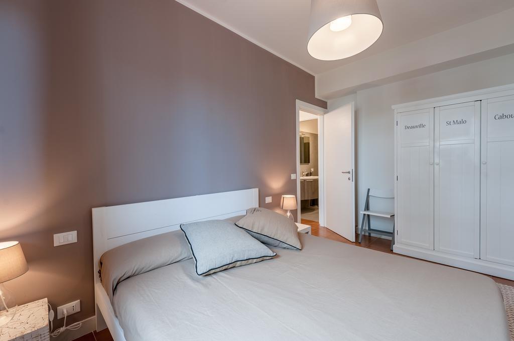 Il Parco Apartments Marina di Massa Eksteriør billede